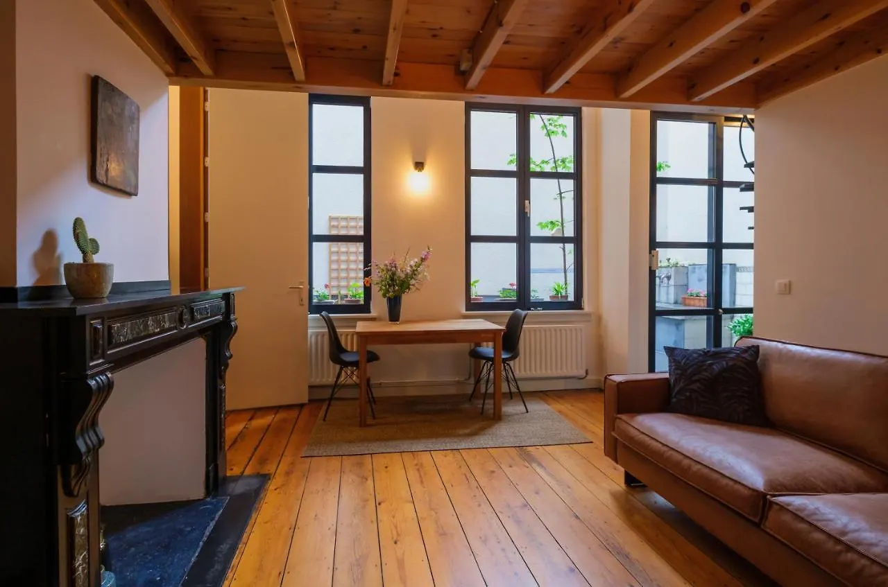 Duplex In Historical Centre With Private Courtyard Appartement Antwerpen